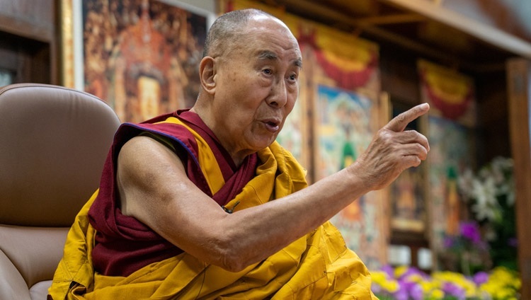 Его Святейшество Далай-лама дарует учения буддистам Монголии. Дхарамсала, штат Химачал-Прадеш, Индия. 12 марта 2021 г. Фото: дост. Тензин Джампхел.