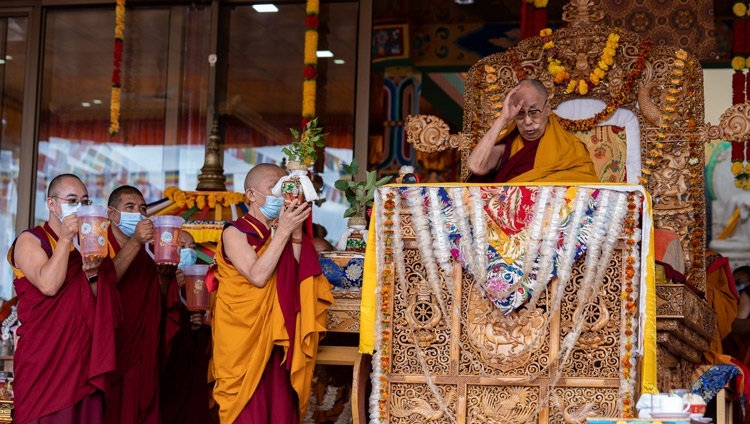 Его Святейшество Далай-лама дарует посвящение Авалокитешвары. Ле, Ладак, Индия. 30 июля 2022 г. Фото: Тензин Чойджор (офис ЕСДЛ).
