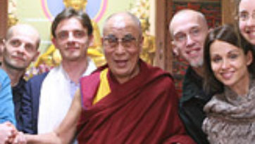 Далай-лама встретился с делегацией из Чили и c российскими журналистами