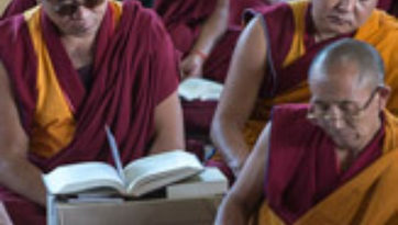 Шестой день учений Далай-ламы по ламриму в Сера Чже