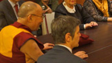 В Риме прошел второй день всемирного саммита лауреатов Нобелевской премии мира