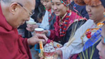 Далай-лама прибыл в Вашингтон