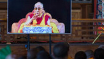 Пятый день учений по 18 коренным текстам и комментариям традиции Ламрим