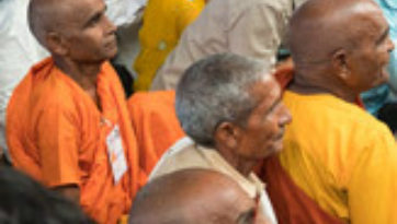 Далай-лама начал даровать учения по просьбе буддистов из общества «Наланда Шикша»