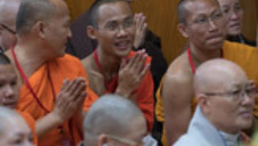 В Дхарамсале Далай-лама начал четырехдневные учения по сочинению Нагарджуны «Драгоценная гирлянда»
