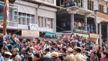 Далай-лама совершил паломничество в храм Джокханг в Ле