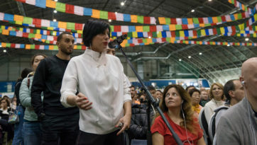 Далай-лама даровал учения по дзогчену и принял участие в публичном диалоге