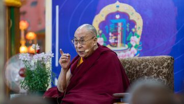 Далай-лама принял участие в первой научной конференции по Калачакре