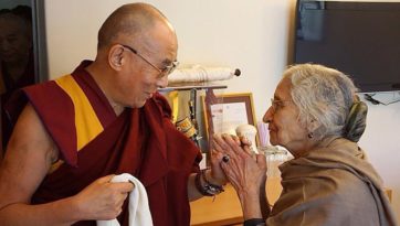 Далай-лама выразил соболезнования в связи с кончиной Шримати Капилы Ватсьяян