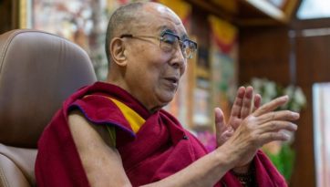 Далай-лама прочитал лекцию о сочувствии и сострадании в работе полиции