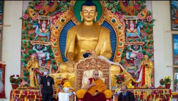 Далай-лама посетил дхарма-центр Ассоциации ладакских монастырей и принял участие в обеде в Аби Панг Спитуке