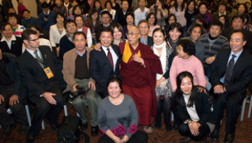 Далай-лама: Коммунистическая партия Китая у власти уже почти 60 лет, её лидерам уже пора на покой