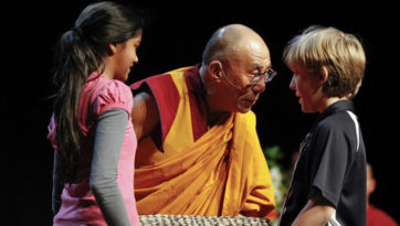 Далай-лама призвал жителей Крайстчерча «смотреть в будущее»