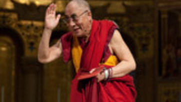 Далай-лама продолжил встречи со студентами и преподавателями Стэнфорда