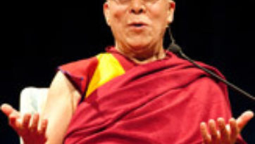 Его Святейшество выступил с лекциями о правах человека и сострадании