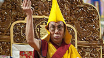 Далай-лама даровал посвящение долгой жизни и встретился с президентом Бараком Обамой