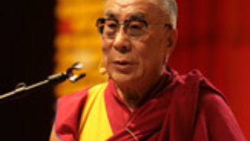 Завершилось пребывание Его Святейшества Далай-ламы в Тулузе