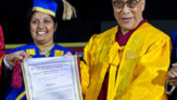 Далай-лама открыл Центр тибетских исследований в Дели