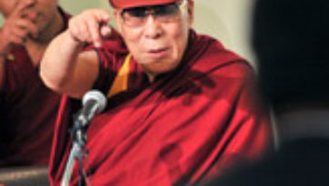 Разделить боль с пострадавшими в природной катастрофе