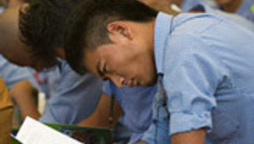 Учение Будды возвращается в Индию: свыше тысячи индийцев посетили учения Его Святейшества Далай-ламы