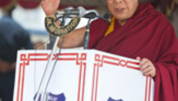 Его Святейшество Далай-лама посетил тибетскую мусульманскую общину Кашмира