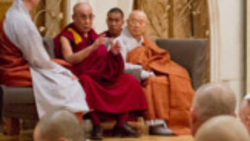 Завершился визит Его Святейшества Далай-ламы в Йокогаму