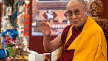 Учения Далай-ламы в Дели завершились дарованием благословения Будды Медицины