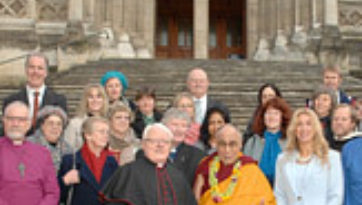 В Данидине Его Святейшество Далай-лама встретился со студентами и провел публичную беседу на тему “Этика для всего мира”