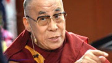 Его Святейшество принял участие в беседе “Этика для всего мира” в Сиднее и прочел лекцию о сострадании в Мельбурне