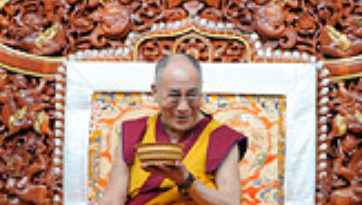 Завершился визит Далай-ламы в Хунсур