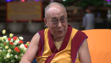 Далай-лама встречается с зарубежными участниками учений на юге Индии