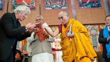 Презентация новой книги Далай-ламы «За пределами религий»