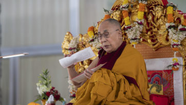 «37 практик Бодхисаттвы» и комментарий о достоверном познании