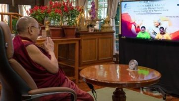 Трудиться сообща ради мира во всем мире