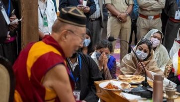 Паломничество по храмам разных религий (Ле, Ладак)