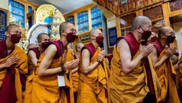 Учения по второй главе сочинения Дхармакирти «Праманаварттика»