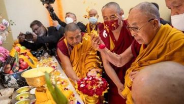 Паломничество в храм Махабодхи в Бодхгае – 2023