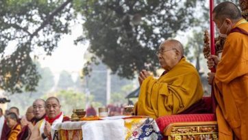 Обращение к участникам Ньингма монлам ченмо