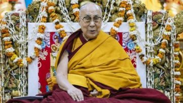Молебен о долголетии Далай-ламы