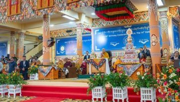 Празднование дня рождения и молебен о долголетии Далай-ламы от имени провинции Амдо