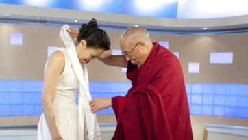 Далай-лама. Интеврью Энн Карри в программе "Сегодня" на канале NBC (20 мая 2010 г.)