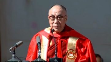 Далай-лама в исламском университете Джамия Миллия Исламия