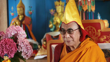 Далай-лама о российском монастыре на горе Салев во Франции