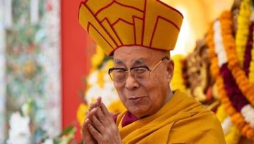 Молебен о долголетии Далай-ламы в монастыре Таши Лхунпо